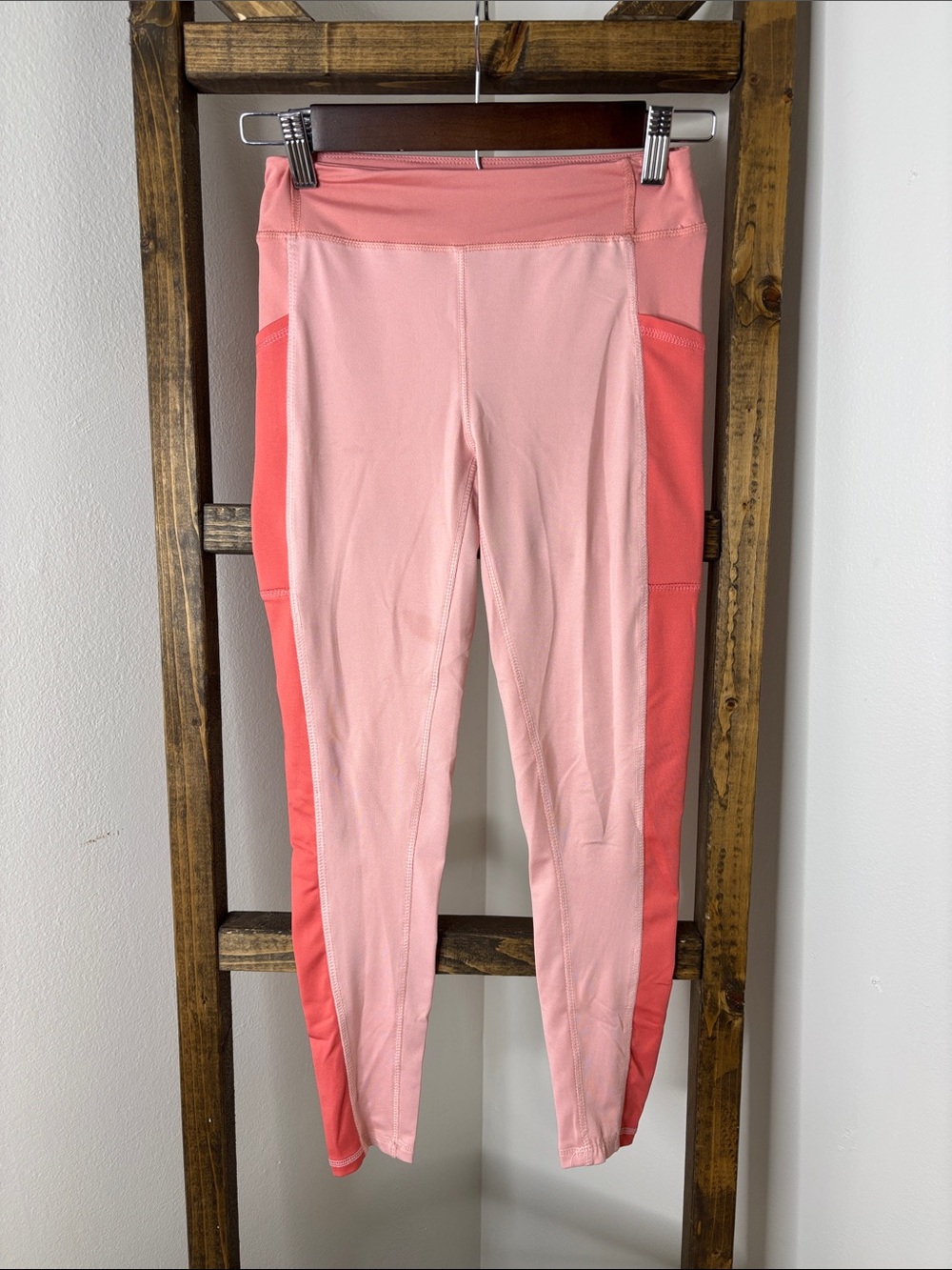dip Girls Two-Tone Pink & Coral Leggings Size M
